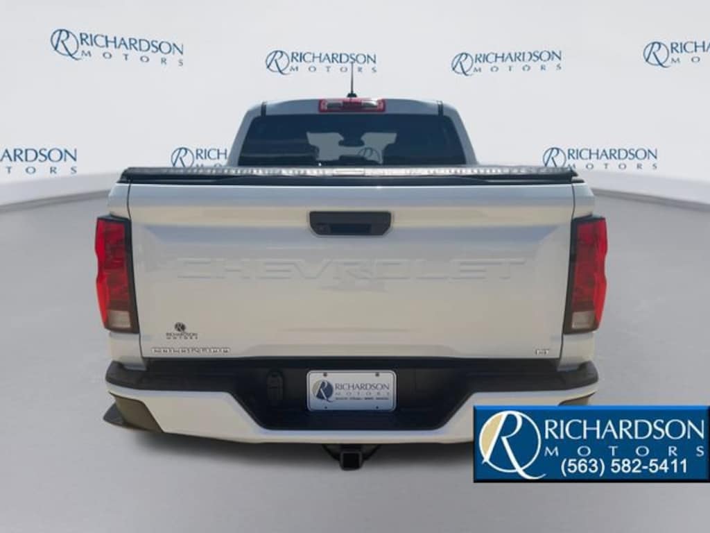 Used 2024 Chevrolet Colorado LT Truck Crew Cab