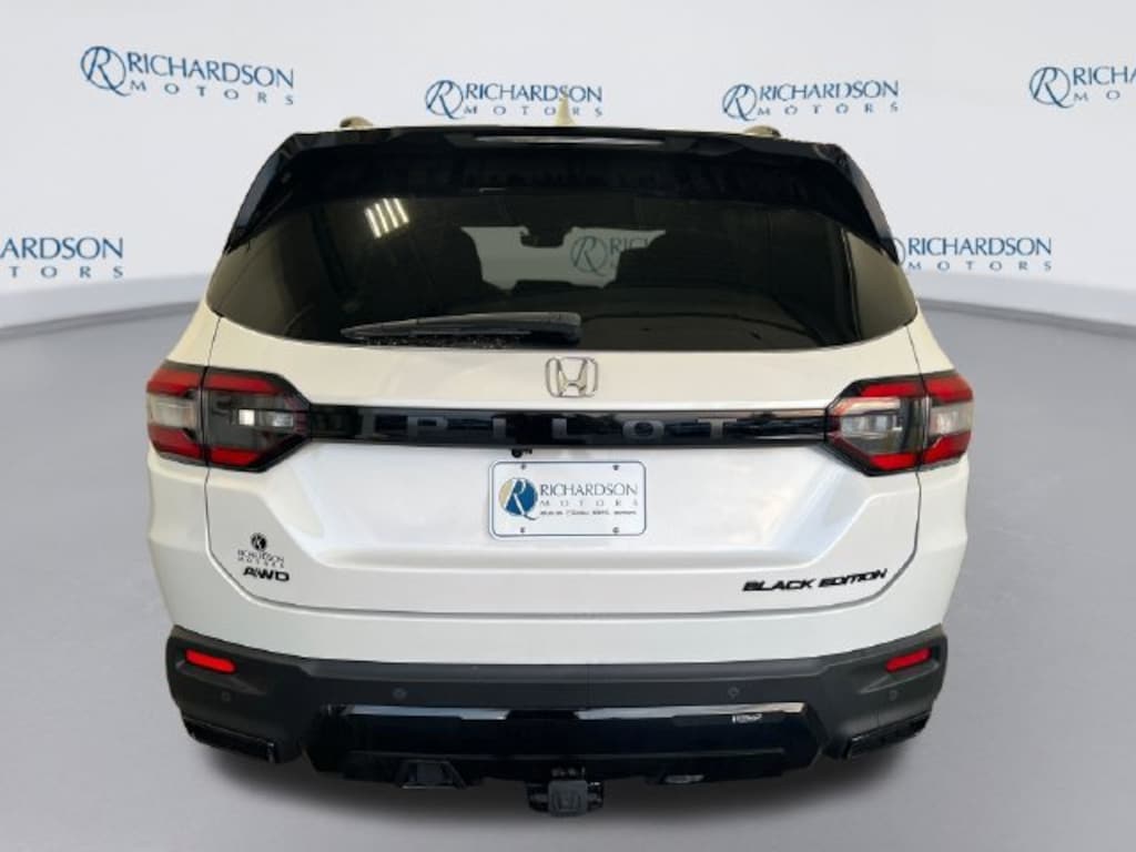 New 2026 Honda Pilot Black Edition SUV
