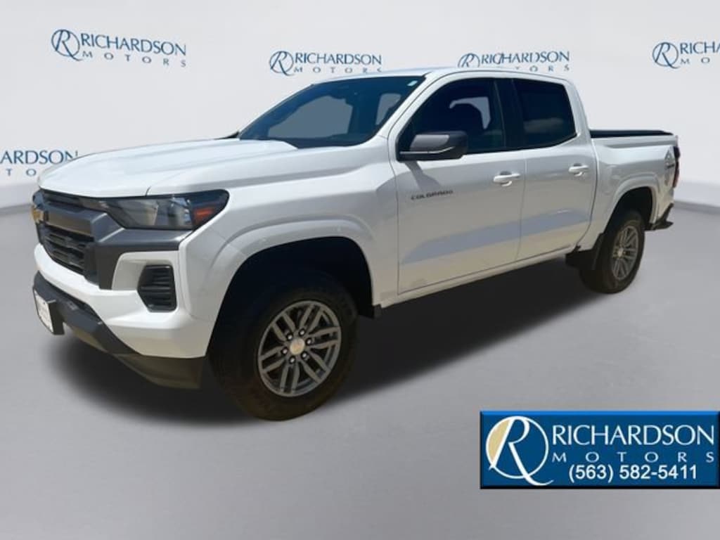 Used 2024 Chevrolet Colorado LT Truck Crew Cab