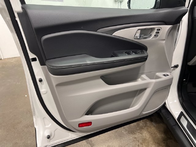 2026 Honda Ridgeline RTL - Photo 10
