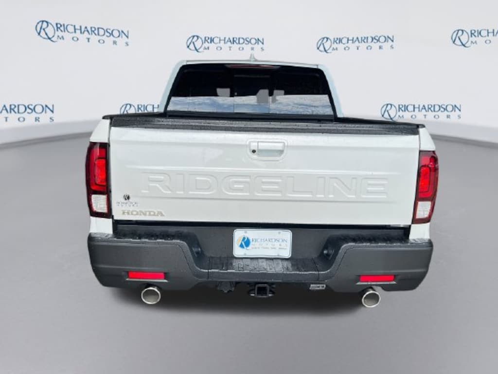 New 2026 Honda Ridgeline RTL Truck Crew Cab