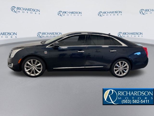 Used 2013 Cadillac XTS Premium Collection with VIN 2G61T5S36D9221035 for sale in Dubuque, IA