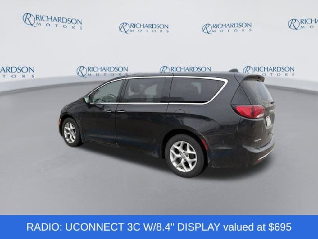 Used 2017 Chrysler Pacifica Touring-L Van