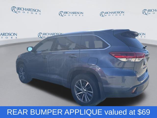 Used 2019 Toyota Highlander XLE XLE V6 AWD