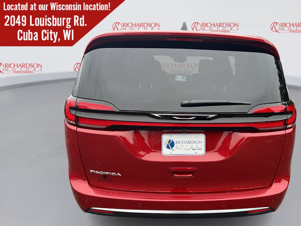 New 2027 Chrysler Pacifica SELECT AWD Passenger Van