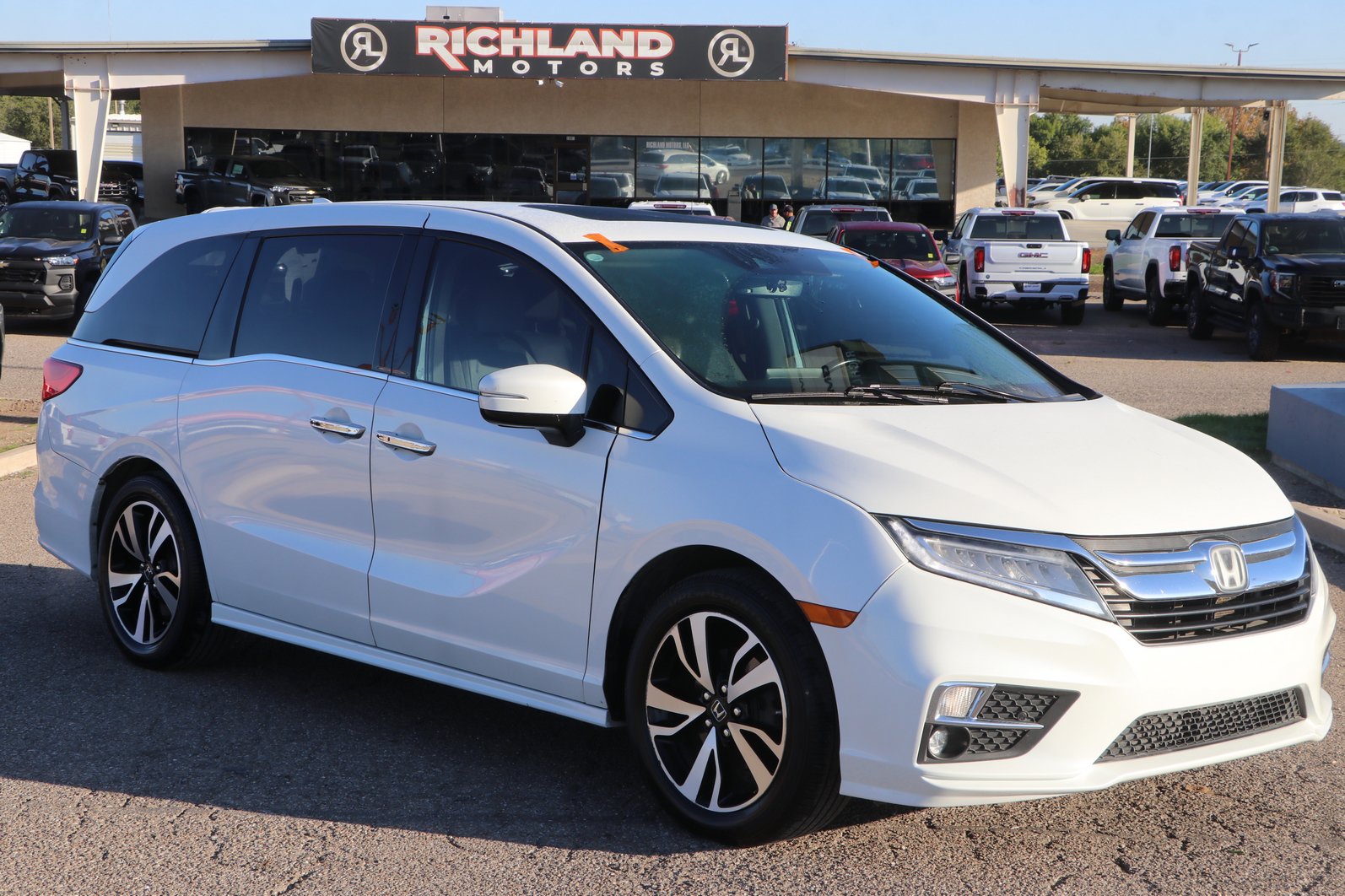 2020 Honda Odyssey Elite