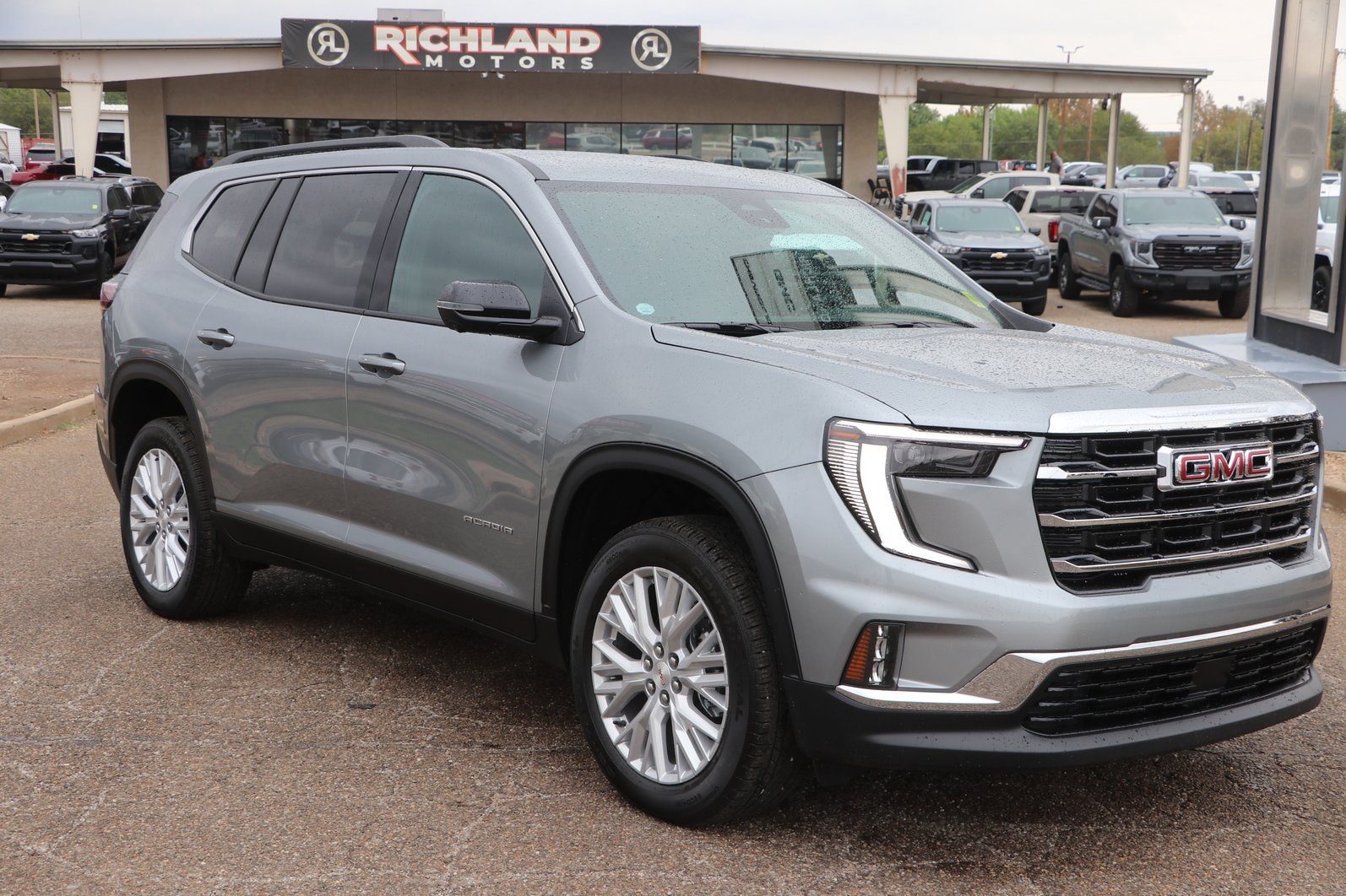 2027 GMC Acadia Elevation