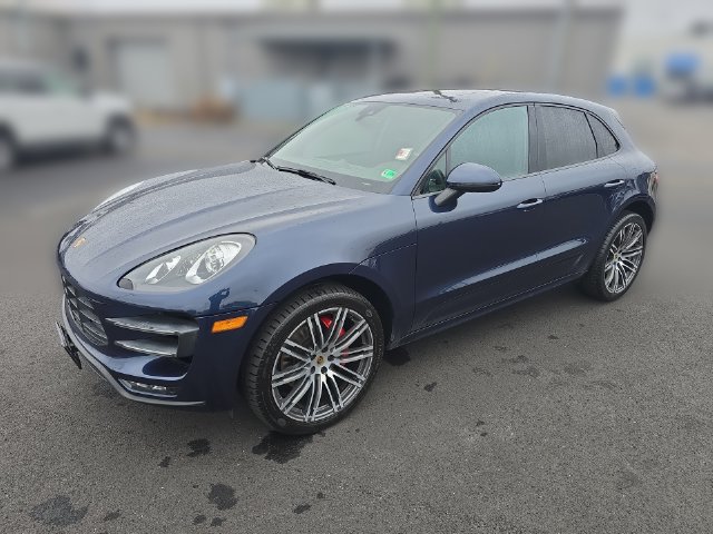 2015 Porsche Macan Turbo