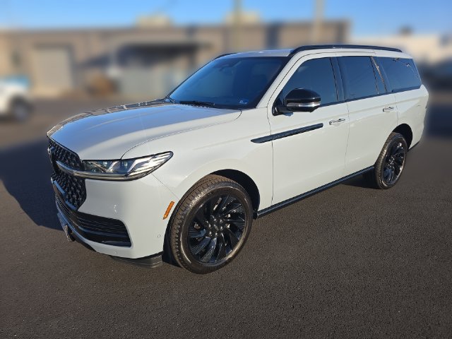 2025 Lincoln Navigator
