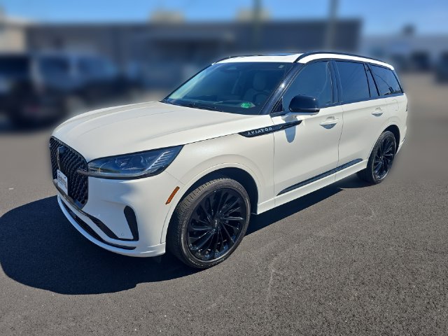 2025 Lincoln Aviator