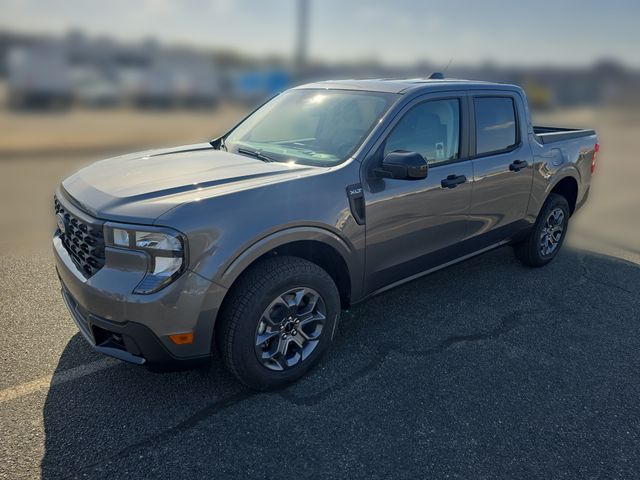 2026 Ford Maverick XLT Truck