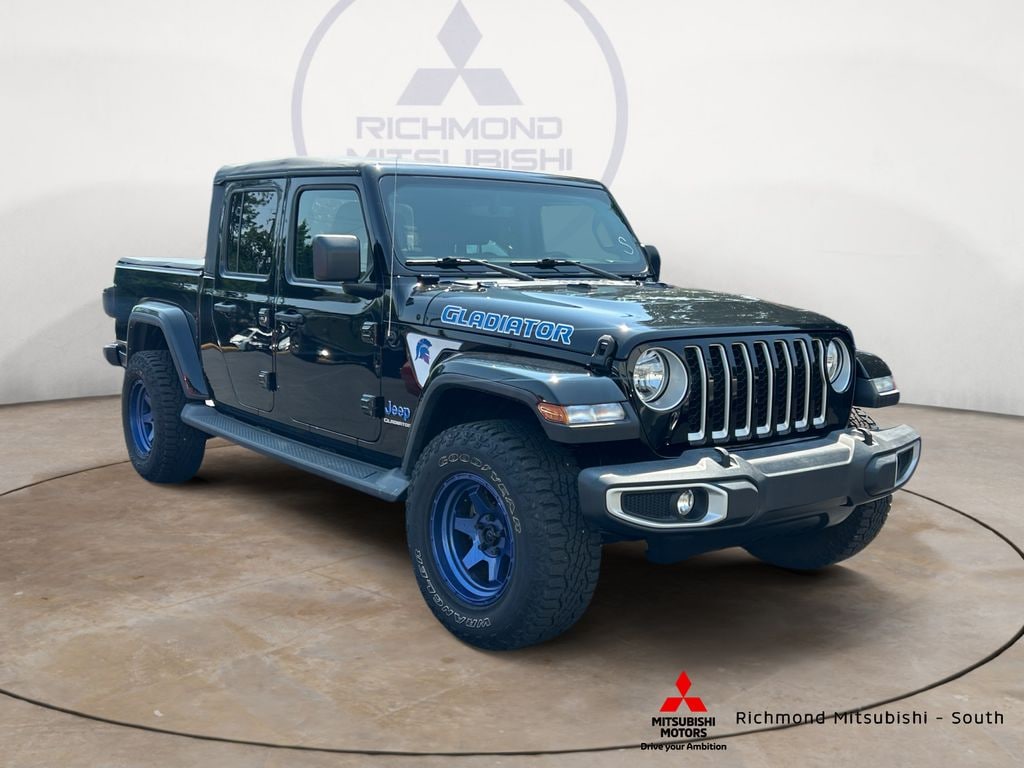 Used 2022 Jeep Gladiator Overland Truck Crew Cab