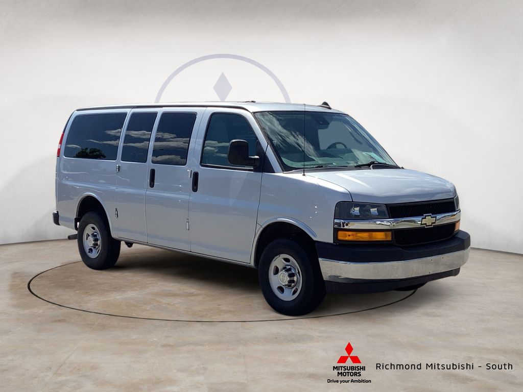 2021 Chevrolet Express Passenger