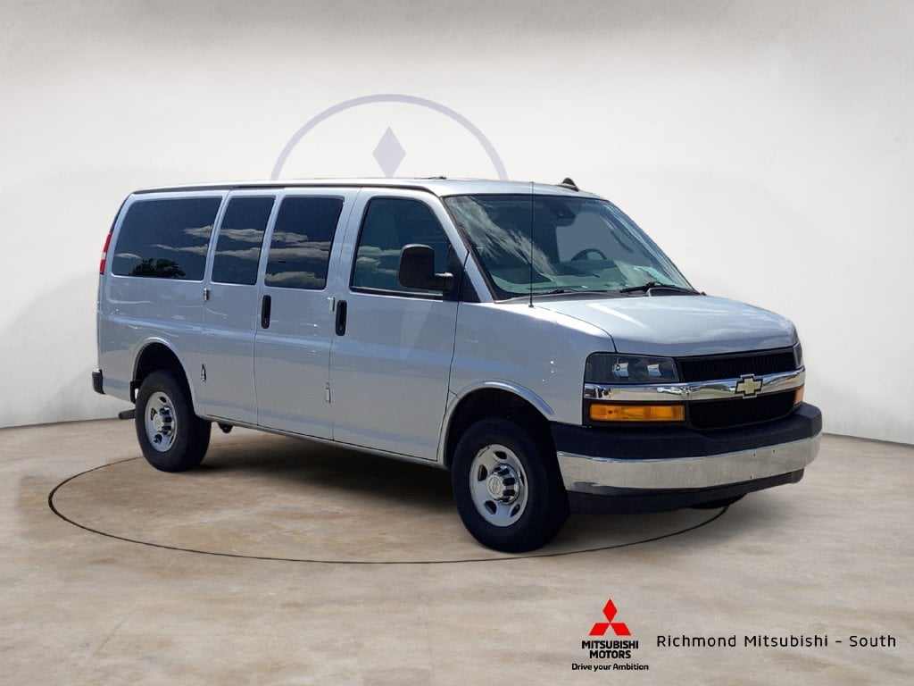 2021 Chevrolet Express Passenger