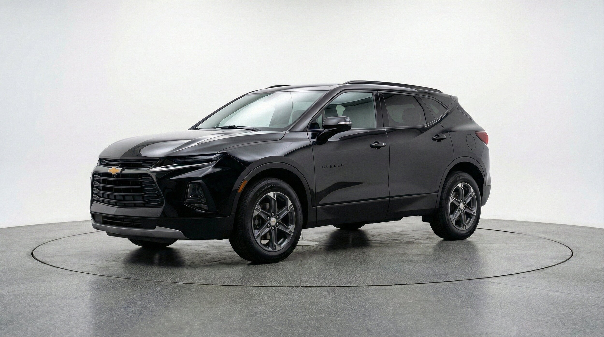 Thumbnail: 2026 Chevrolet Blazer - 3