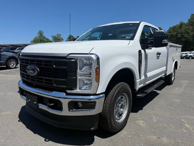 2026 Ford F-250 4D Extended Cab 