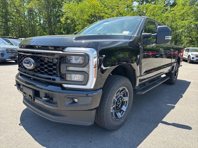 2026 Ford F-250 4D Crew Cab 