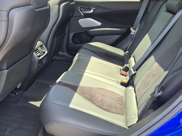 2025 Acura RDX A-Spec Package - Photo 11
