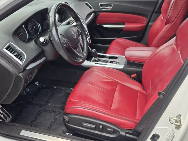 2020 Acura TLX - Photo 10