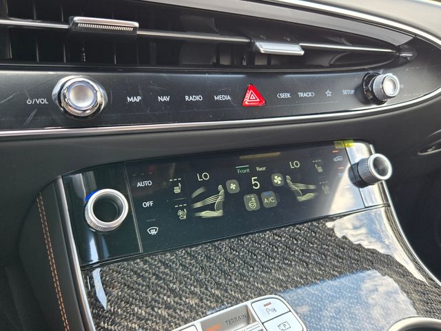 2026 GENESIS GV70 Sport Prestige - Photo 8