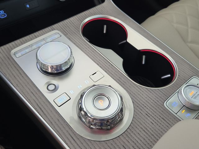 2026 GENESIS GV80 Prestige - Photo 13
