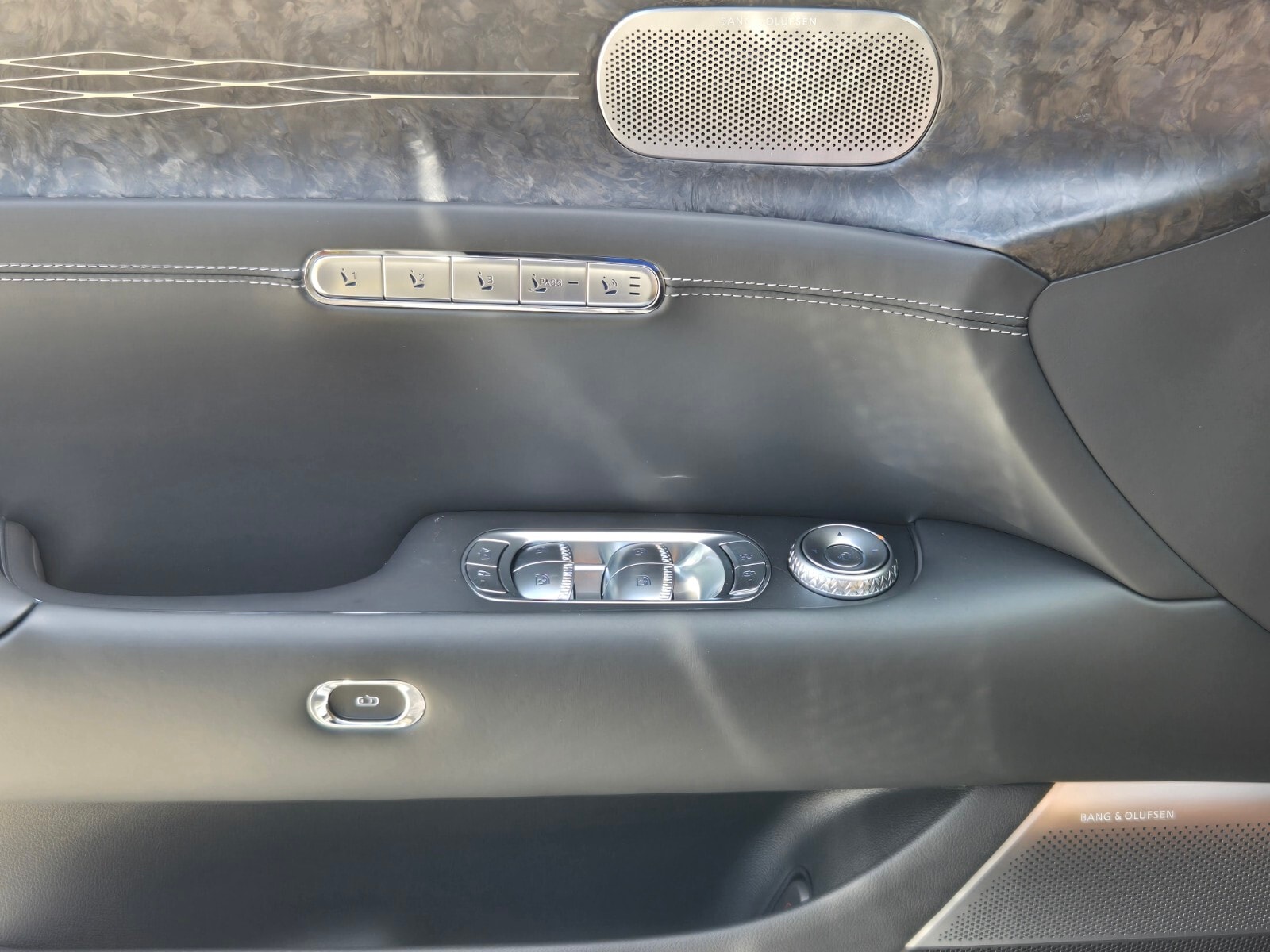 2026 GENESIS G90 Base - Photo 16