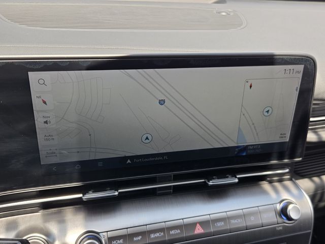 2024 Hyundai Kona Limited - Photo 18