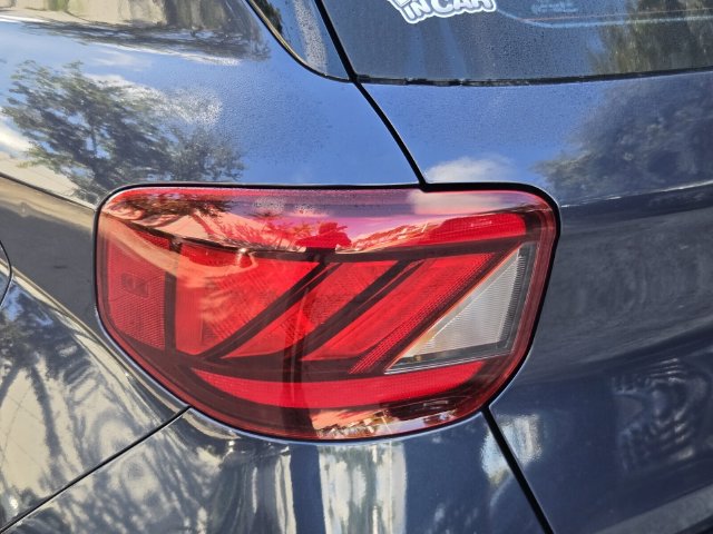 2024 Hyundai Venue Limited - Photo 8