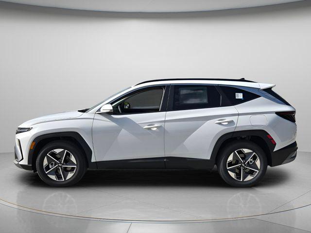 New 2026 Hyundai Tucson SEL Premium FWD SUV