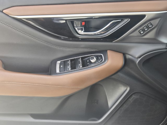 2020 Subaru Outback Touring - Photo 29