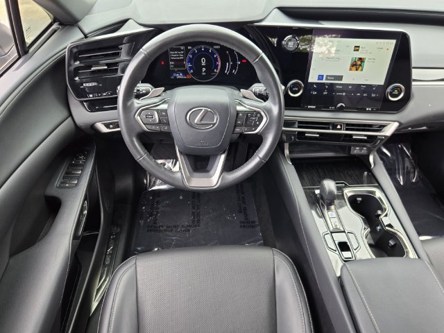 2024 Lexus RX 350 - Photo 11