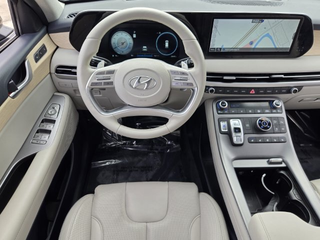 2024 Hyundai Palisade Limited - Photo 12