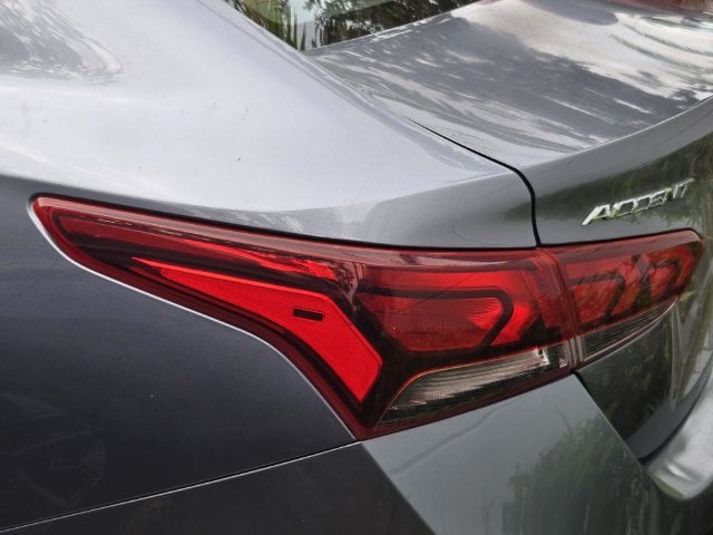 2018 Hyundai Accent SE - Photo 6