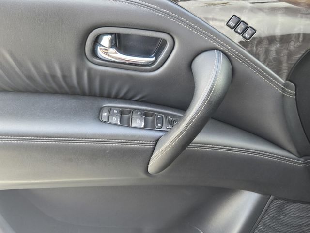 2023 Nissan Armada Platinum - Photo 31