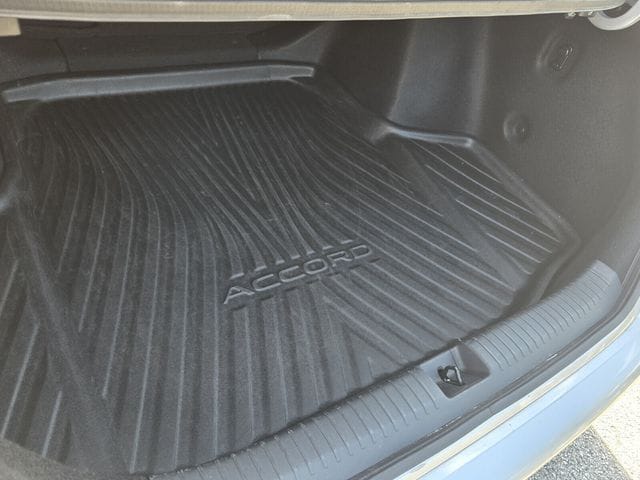 2023 Honda Accord Hybrid Touring - Photo 16