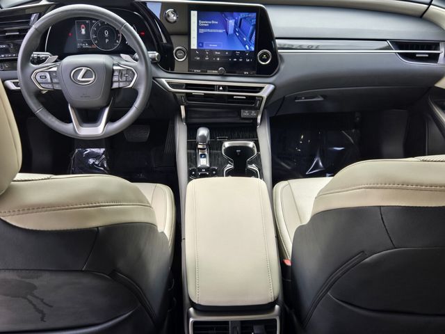 2024 Lexus RX 350 - Photo 12