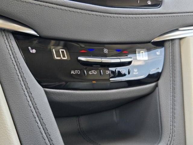 2024 Cadillac XT5 Premium Luxury - Photo 18
