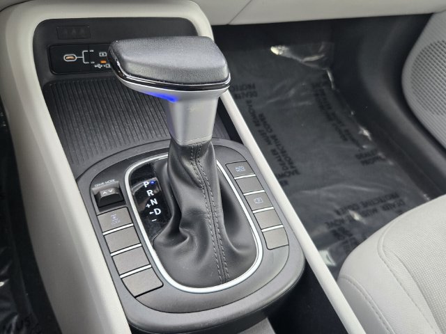 2024 Hyundai Kona SEL - Photo 19