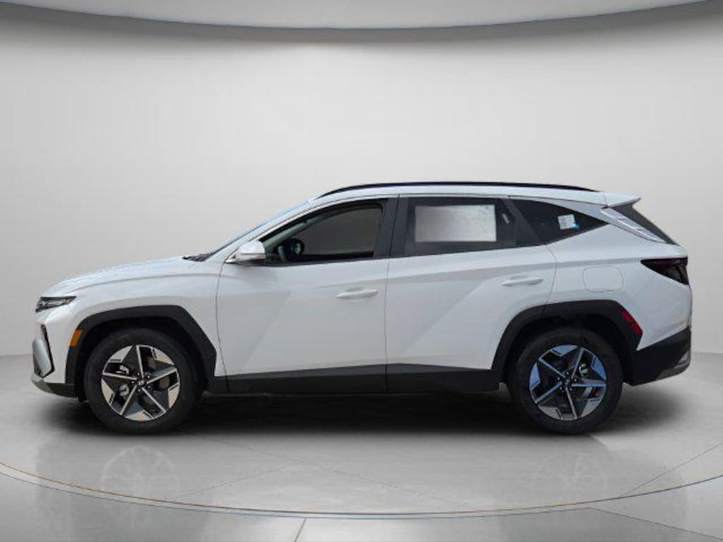 New 2026 Hyundai Tucson SEL Premium FWD SUV
