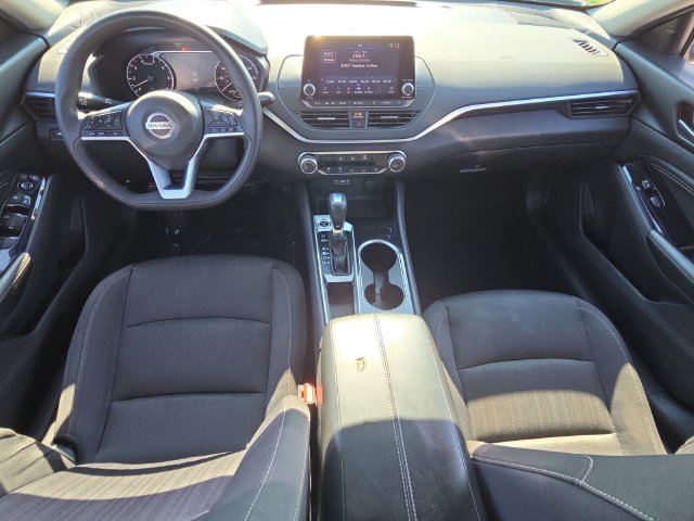 2021 Nissan Altima SV - Photo 13