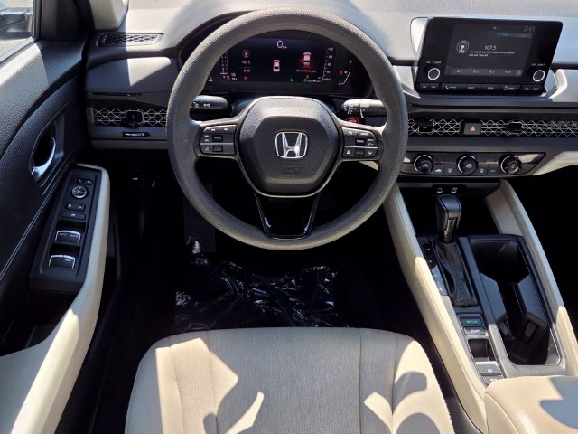 2024 Honda Accord LX - Photo 13