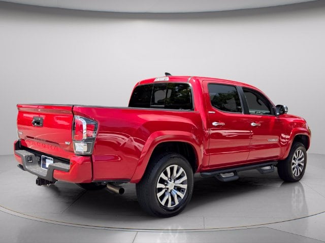 2022 Toyota Tacoma Limited - Photo 7