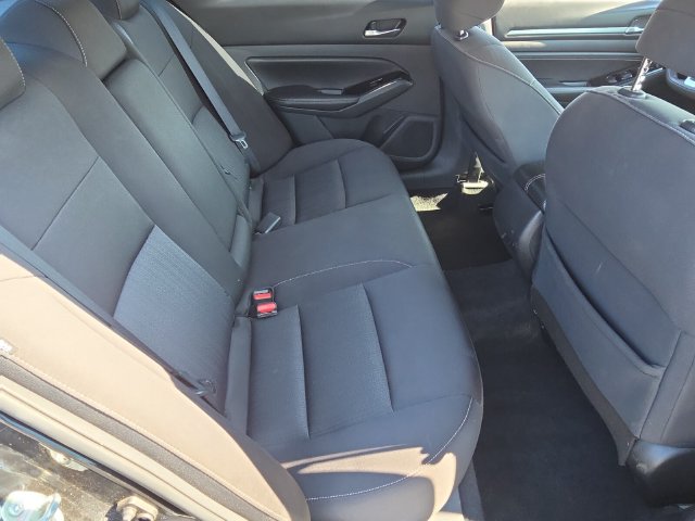 2021 Nissan Altima SV - Photo 16