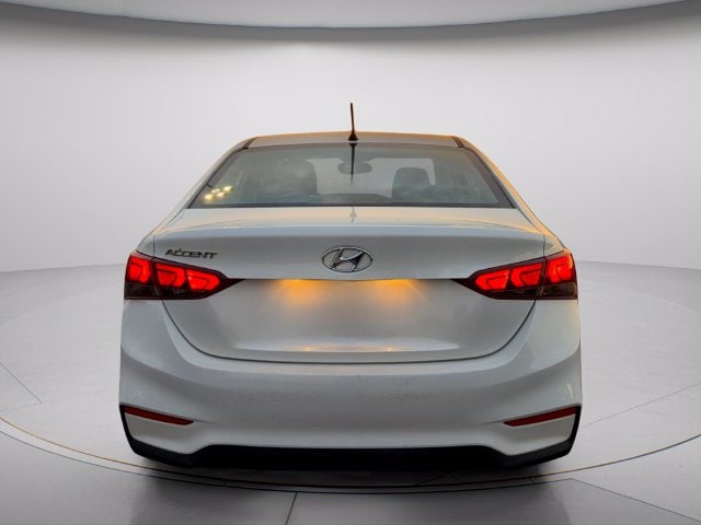 2021 Hyundai Accent SE - Photo 8
