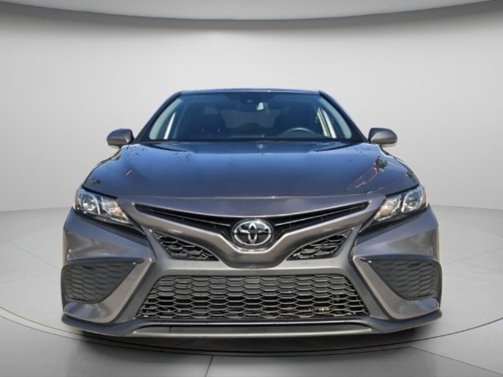 Used 2024 Toyota Camry SE Sedan