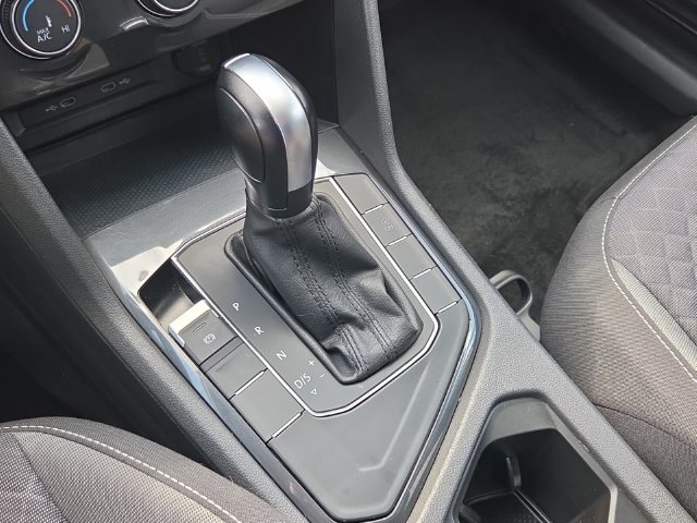 2021 Volkswagen Tiguan S - Photo 21