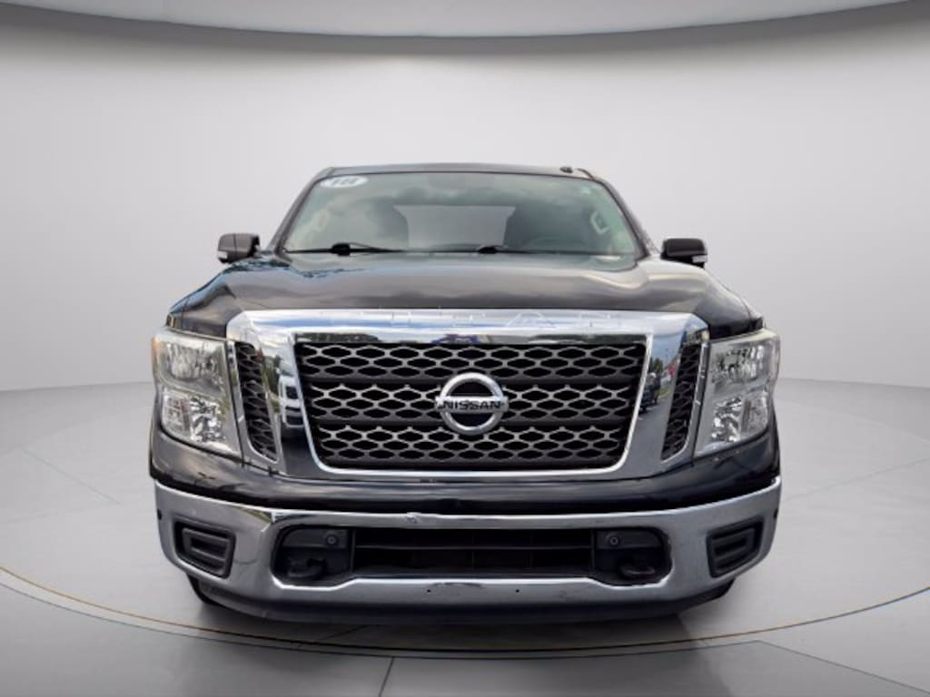 Used 2018 Nissan Titan SV Truck