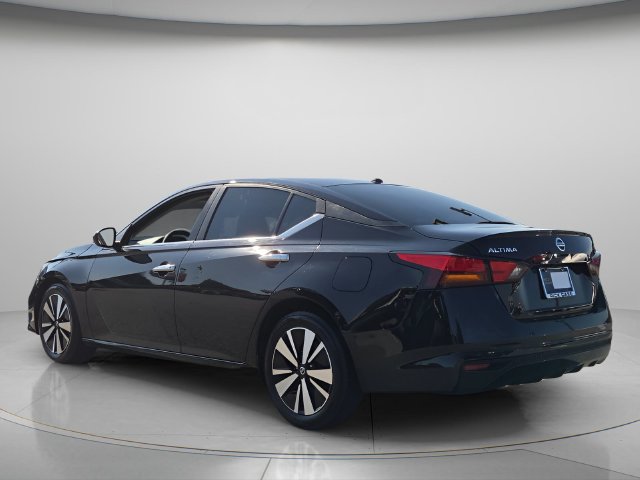 2021 Nissan Altima SV - Photo 6