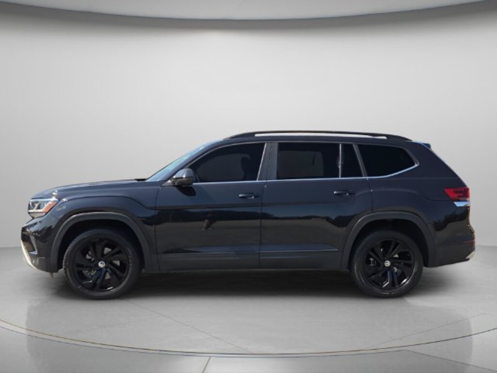 Used 2023 Volkswagen Atlas 3.6L V6 SE w/Technology SUV