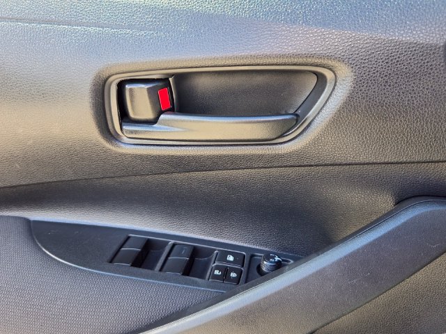 2024 Toyota Corolla LE - Photo 24